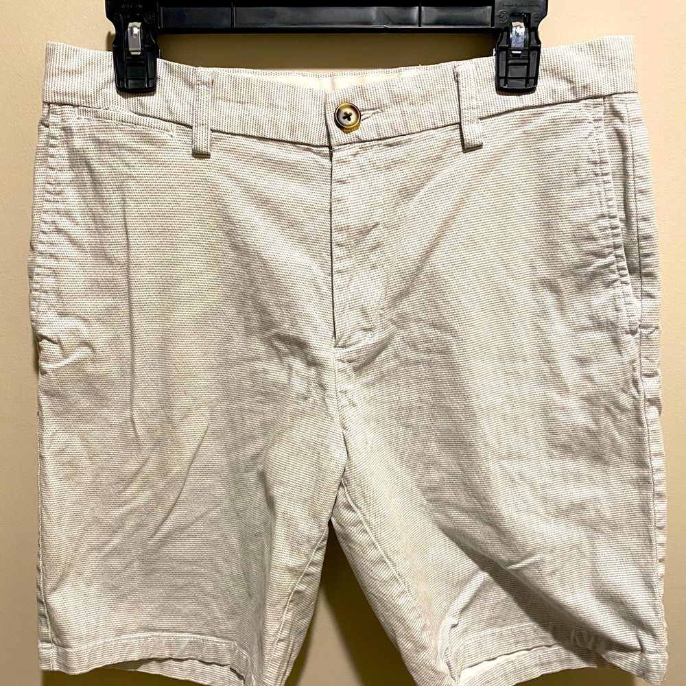 Old Navy shorts